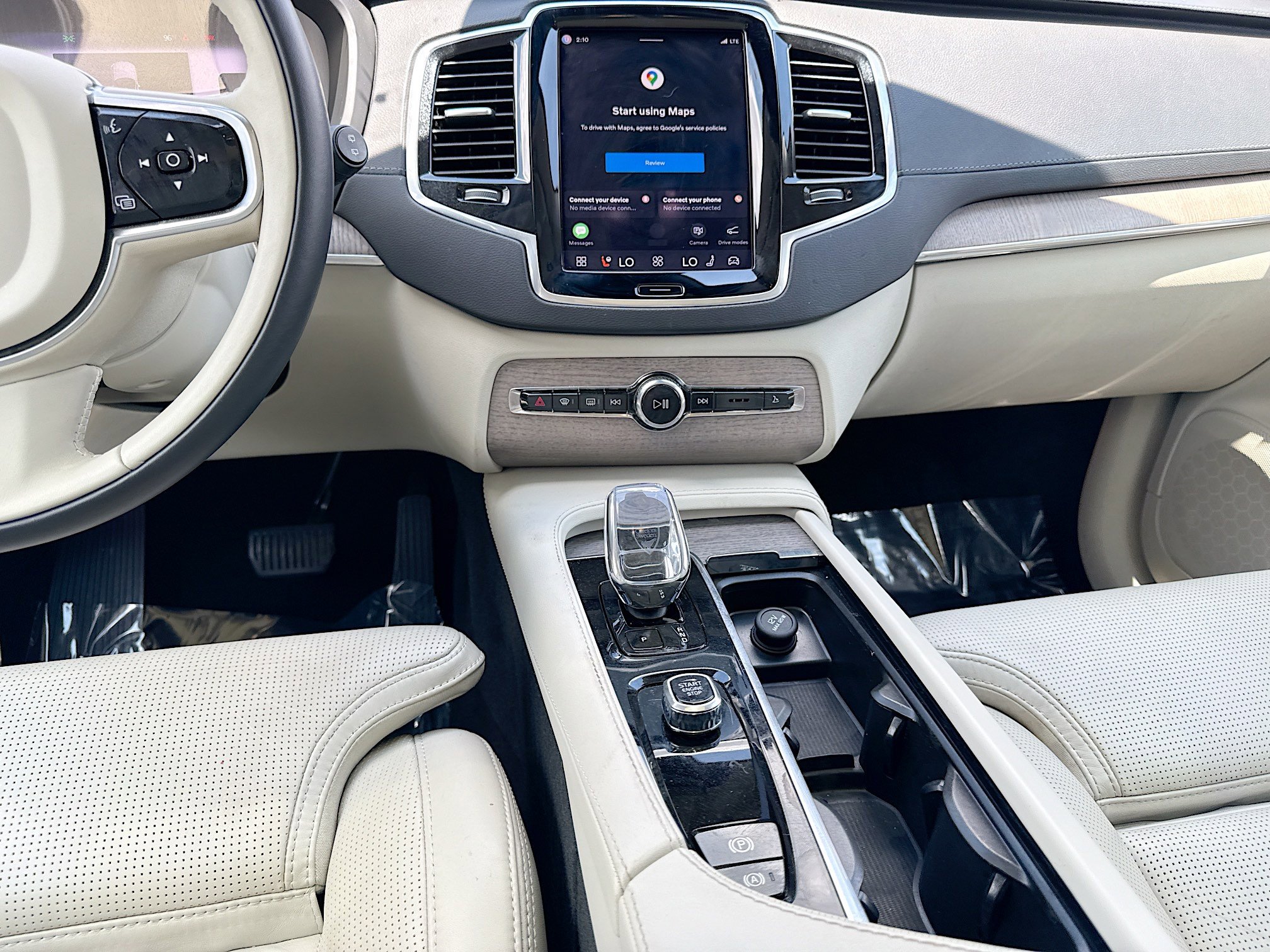 Used 2024 Volvo XC90 B6 Ultimate w/ Lounge Package AWD/4WD image 19