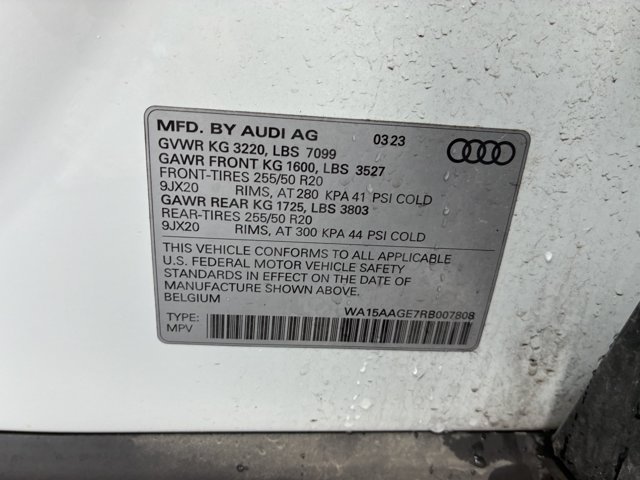 Used 2024 Audi Q8 e-tron Premium Plus w/ Premium Plus Package AWD/4WD image 15
