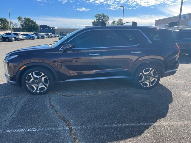 Used 2024 Hyundai Palisade SEL FWD image 1