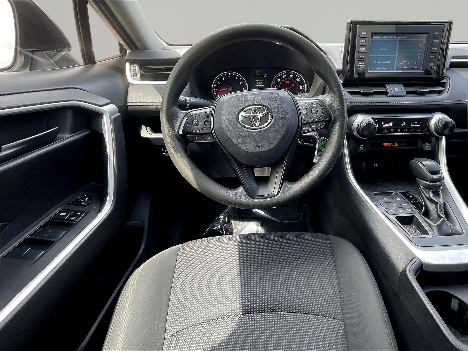 Used 2019 Toyota RAV4 LE AWD/4WD image 8