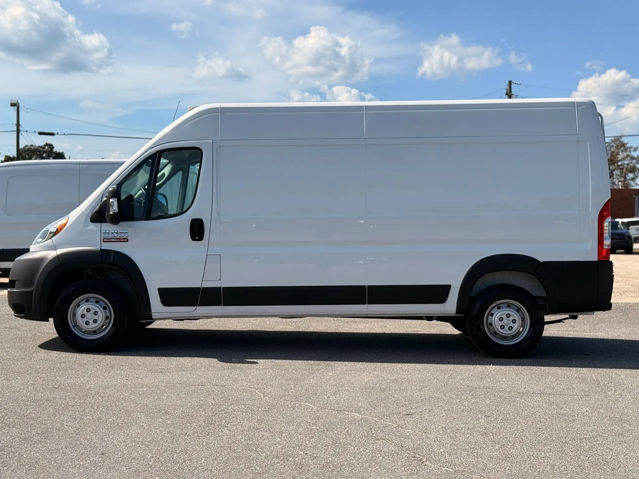 Used 2021 RAM ProMaster 2500 FWD image 6