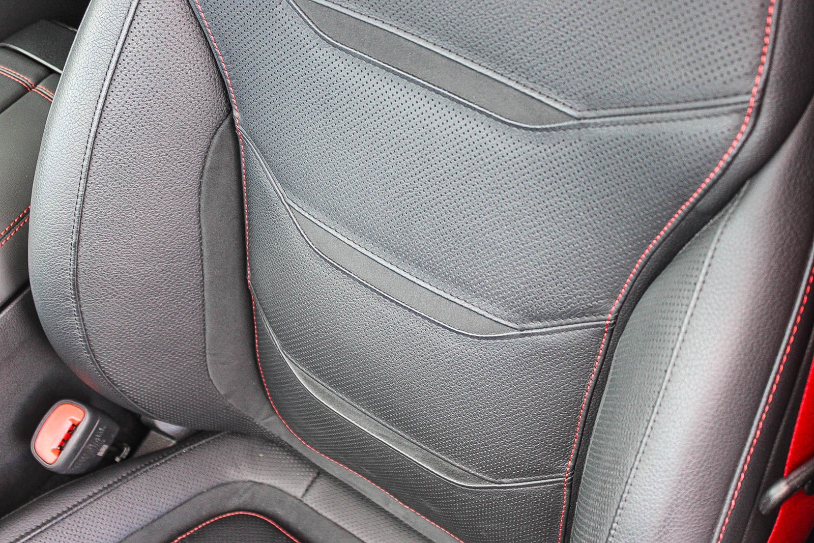 Used 2024 Mercedes-Benz C 43 AMG 4MATIC Sedan image 23