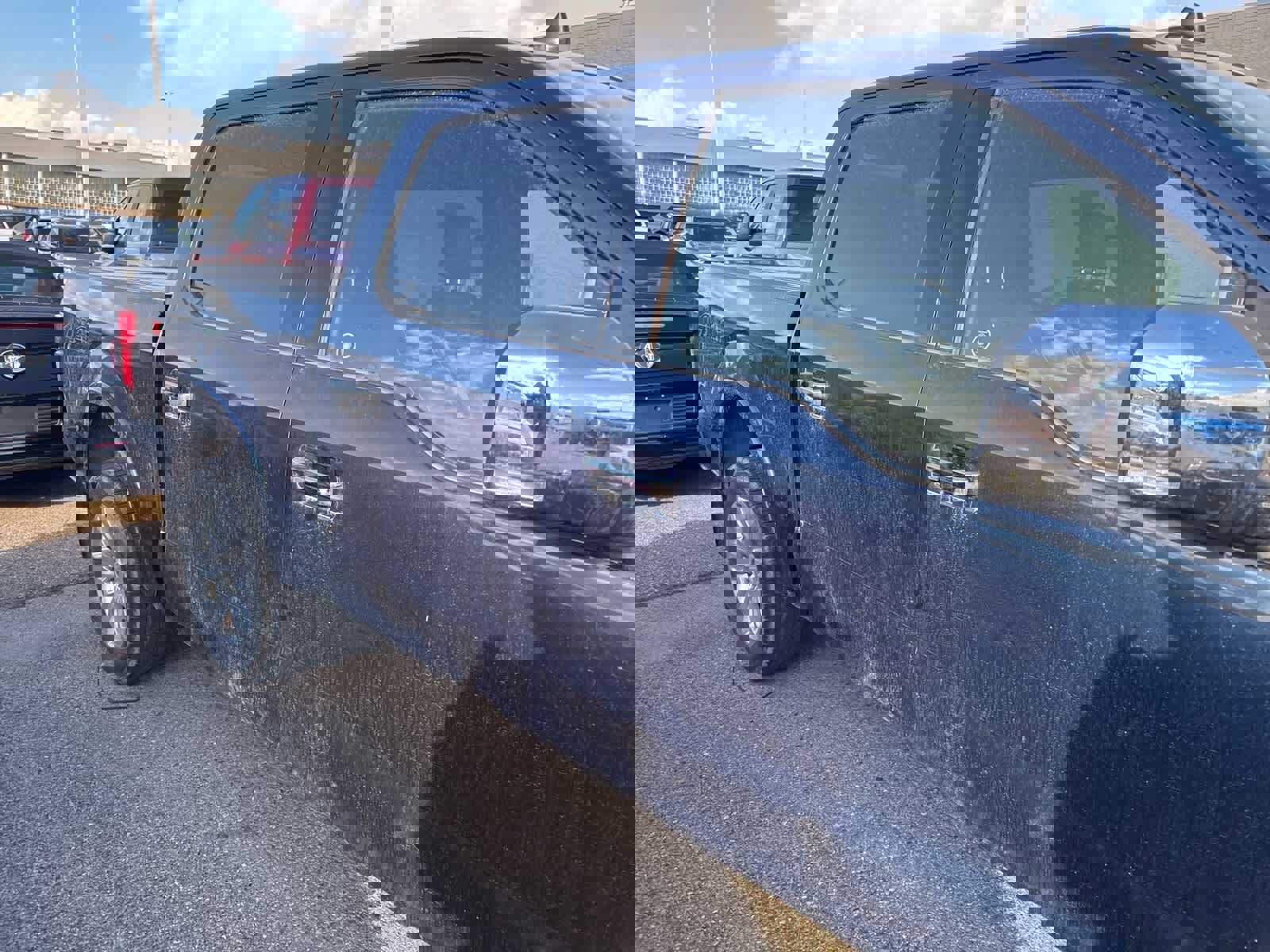 Used 2019 Ford F150 Platinum w/ Technology Package image 14