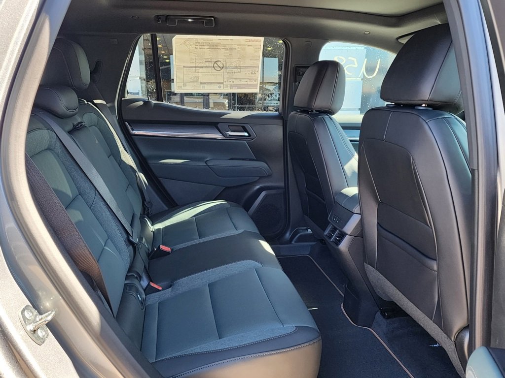 New 2026 GMC Terrain AT4 w/ Convenience Package III image 44