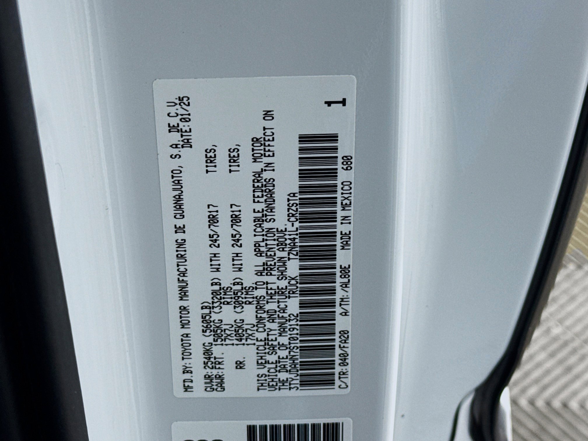 Used 2025 Toyota Tacoma SR image 36