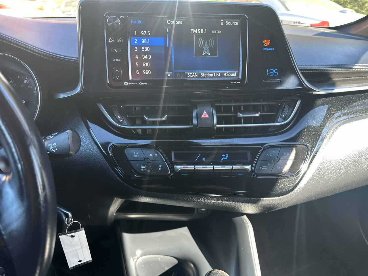 Used 2018 Toyota C-HR XLE image 13