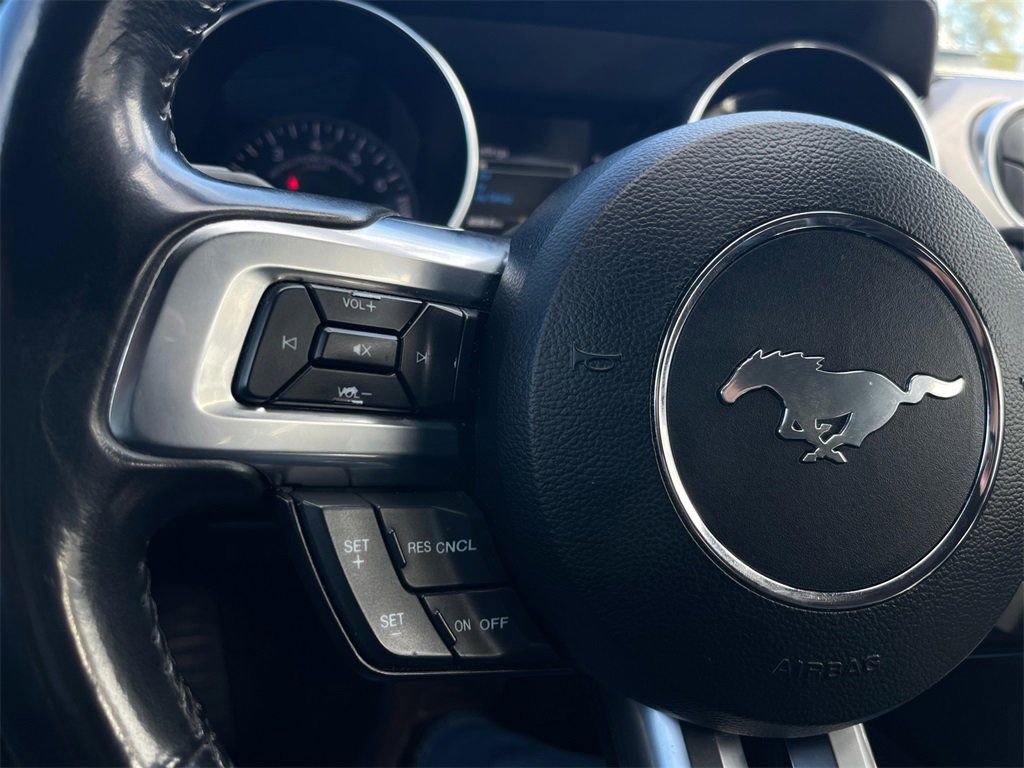 Used 2022 Ford Mustang Premium image 13