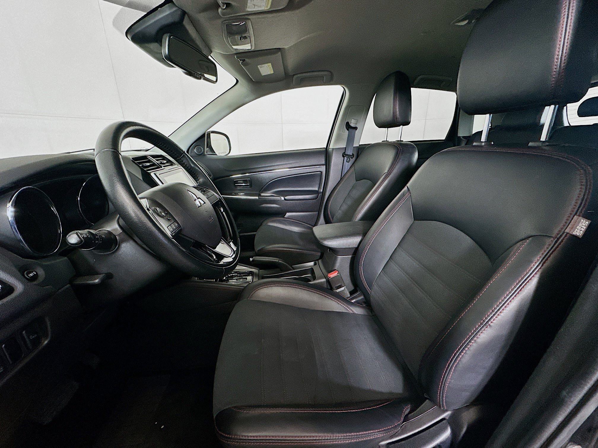 Used 2024 Mitsubishi Outlander Sport AWD image 13