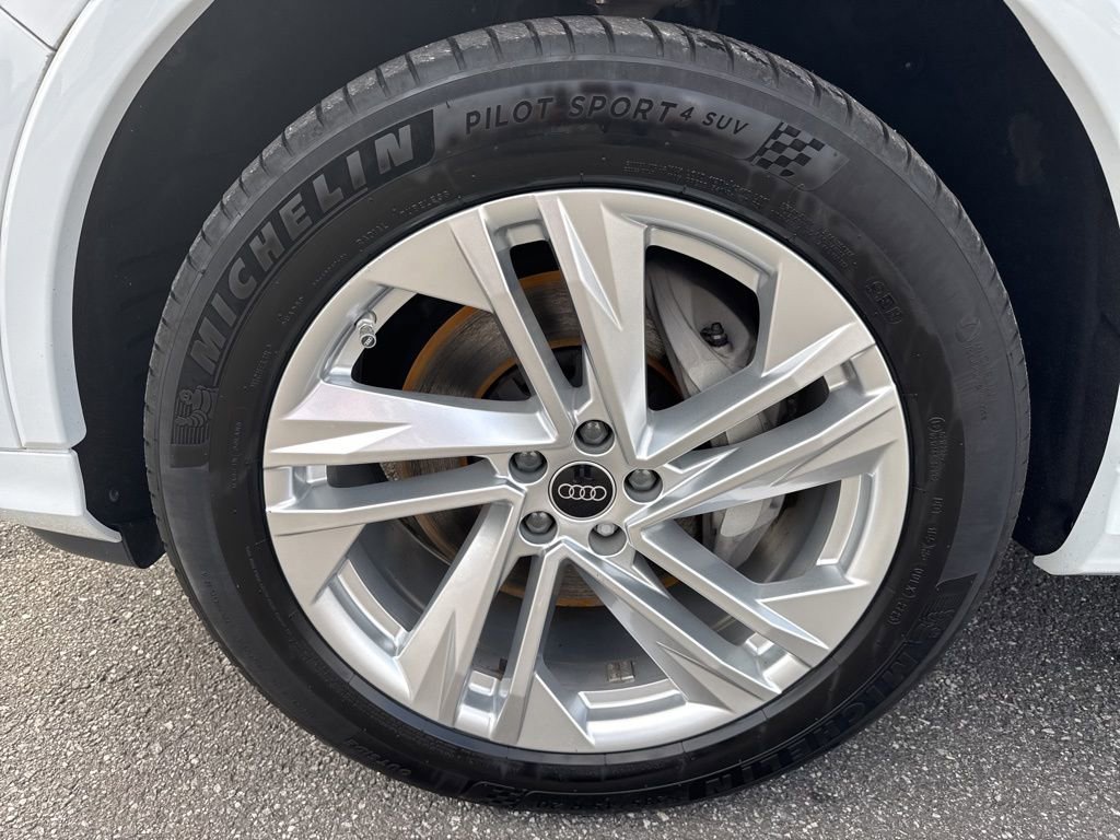 Used 2023 Audi Q7 3.0T Premium image 10