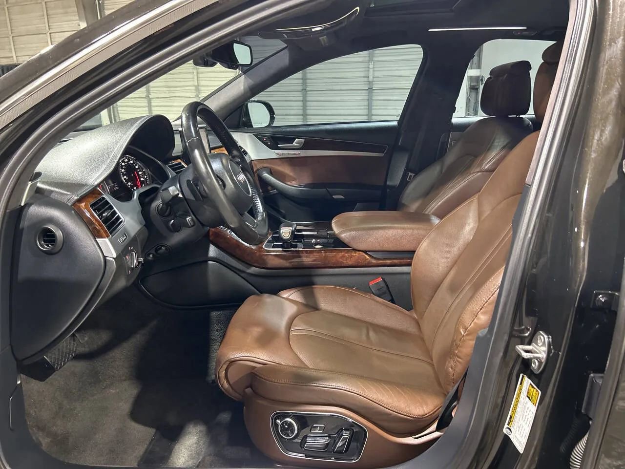 Used 2011 Audi A8 4.2 image 7