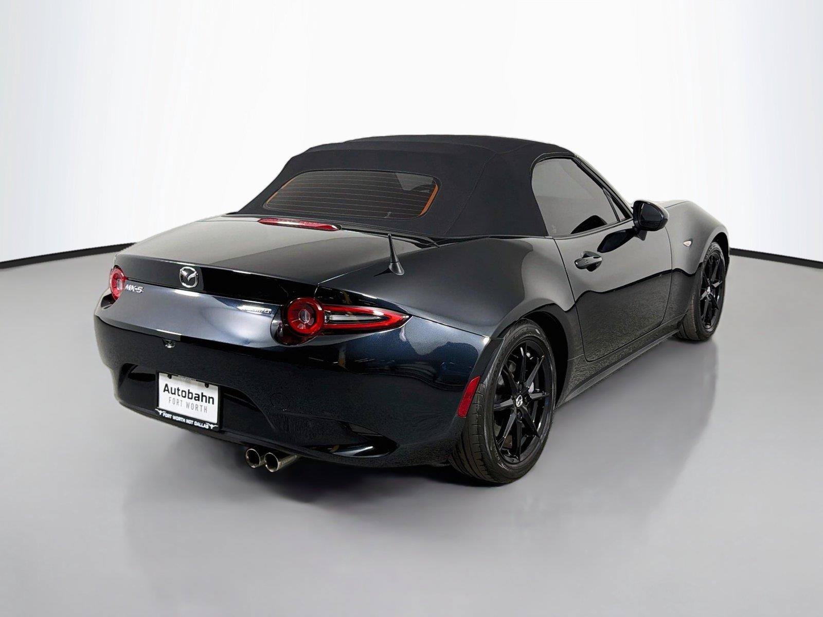 Used 2024 MAZDA MX-5 Miata Sport RWD image 5