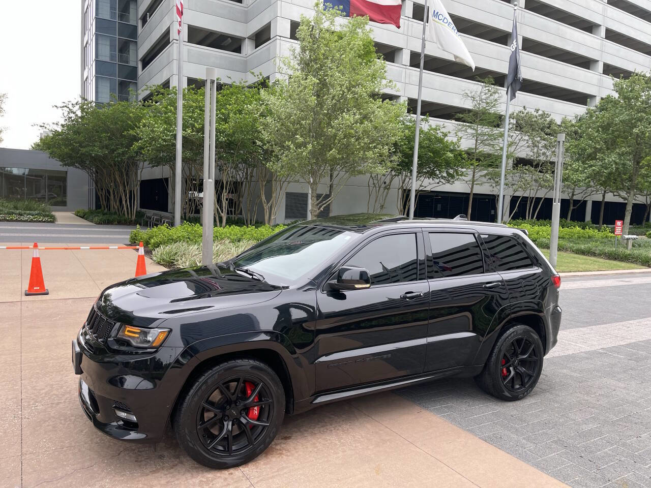 Used 2021 Jeep Grand Cherokee SRT AWD/4WD image 6