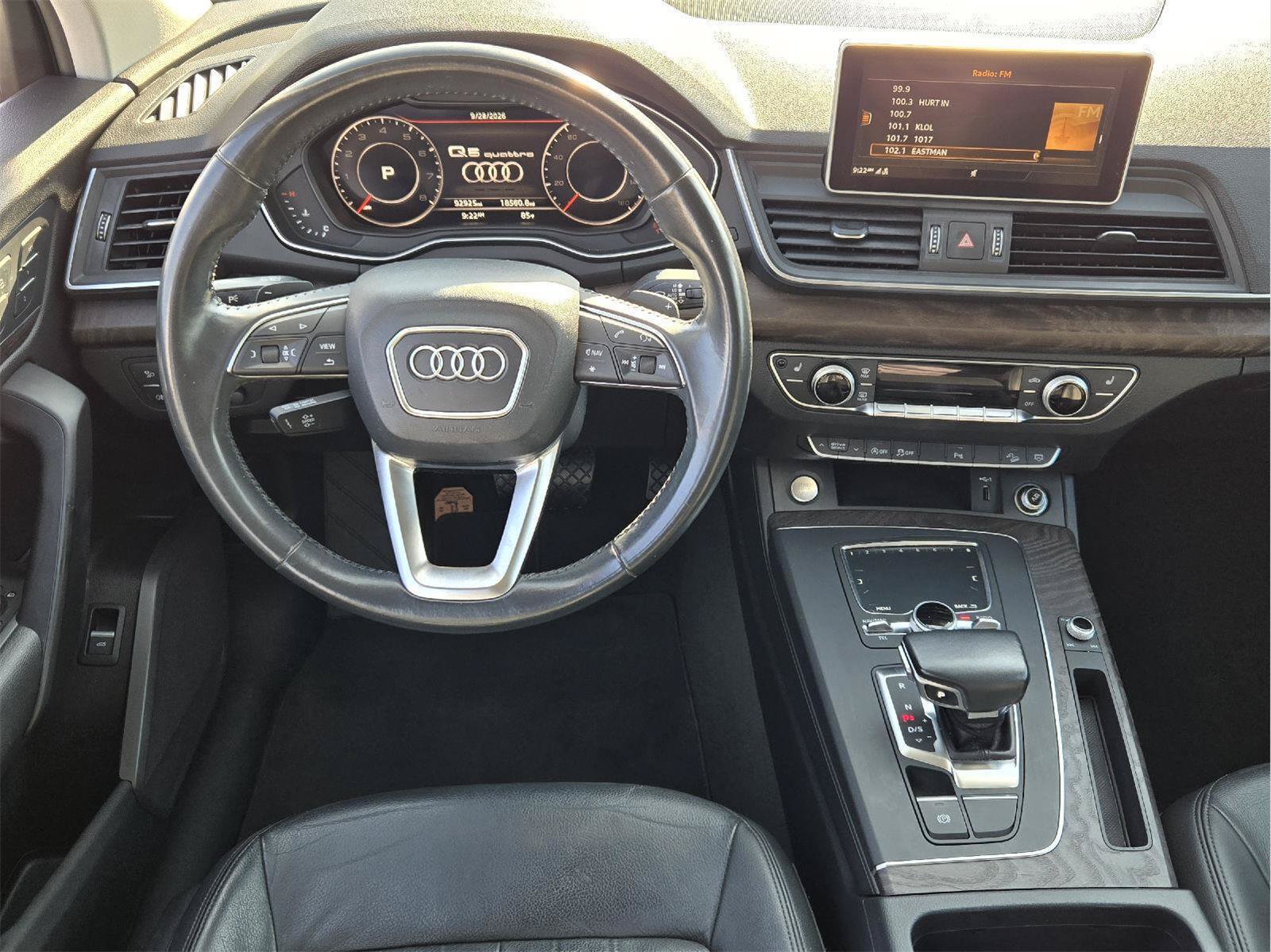 Used 2018 Audi Q5 2.0T Premium Plus w/ Premium Plus Package AWD/4WD image 26