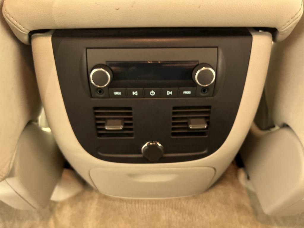 Used 2007 Chevrolet Avalanche LT AWD/4WD image 17