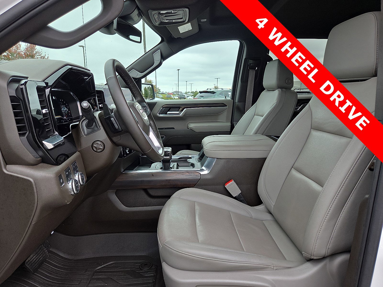 Used 2023 GMC Sierra 1500 SLT image 15
