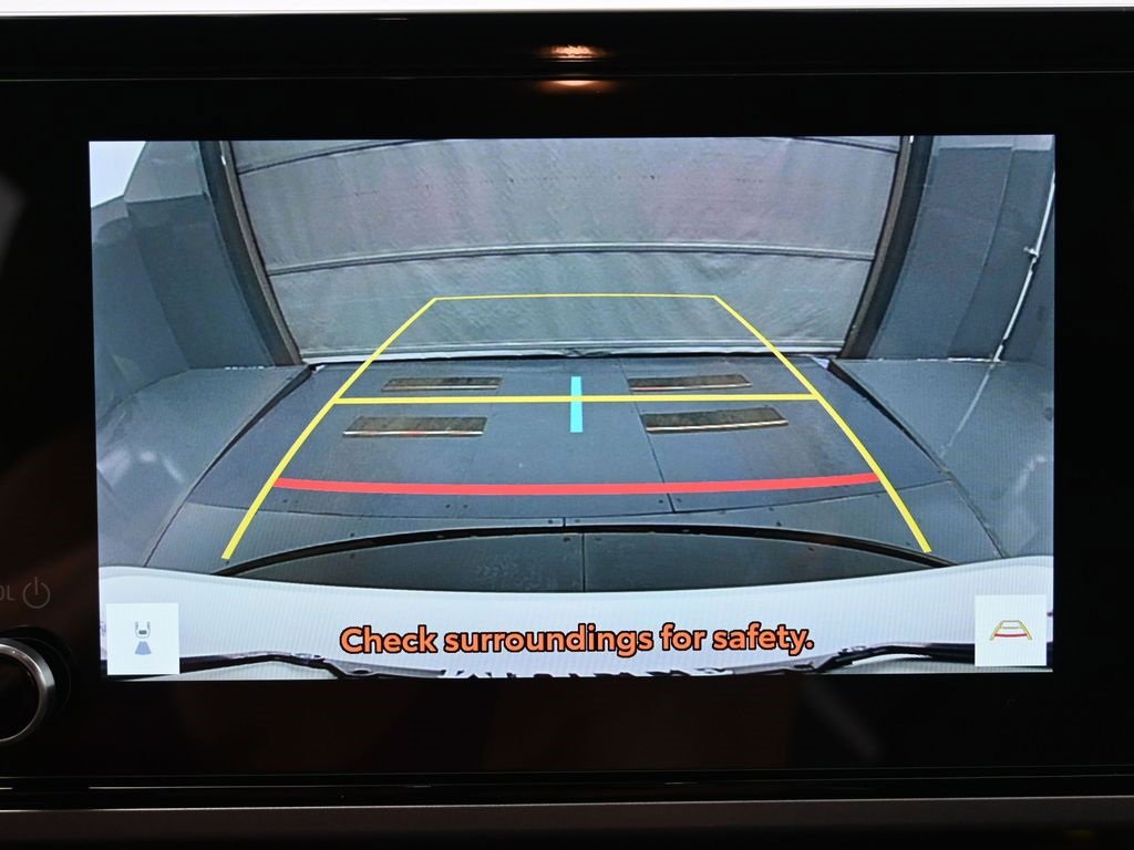 Certified 2025 Toyota Camry SE image 20