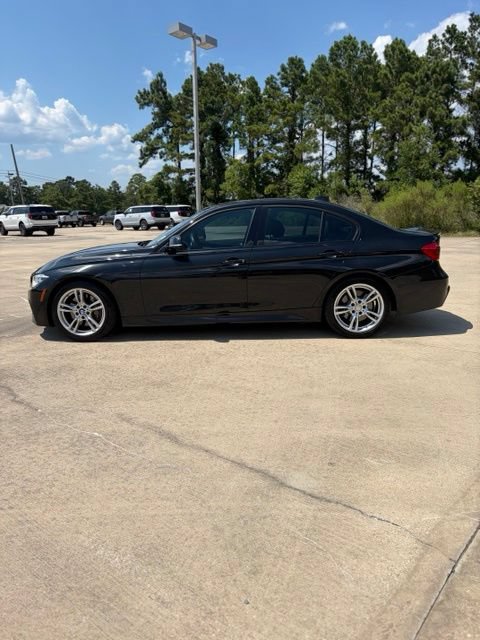 Used 2017 BMW 330i Sedan RWD image 2