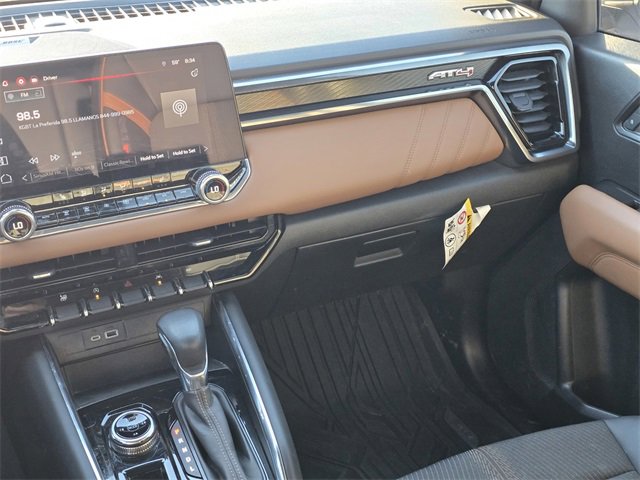 Used 2024 GMC Canyon AT4 w/ Technology Package image 18