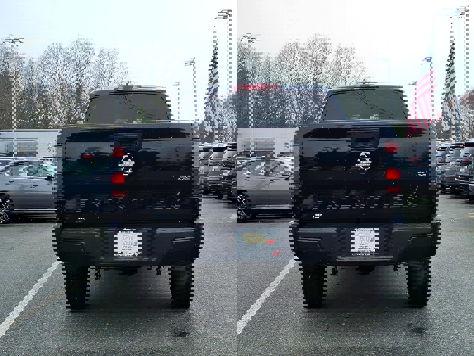 Certified 2024 Nissan Frontier S image 5