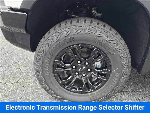 New 2026 Chevrolet Silverado 1500 ZR2 AWD/4WD image 30