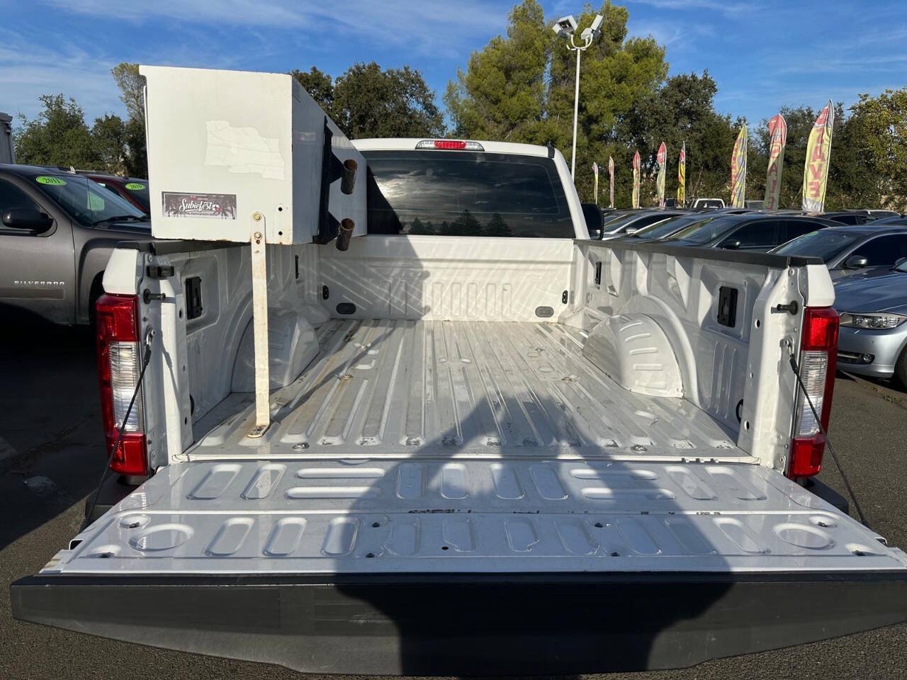 Used 2017 Ford F250 XL w/ Power Equipment Group RWD image 6