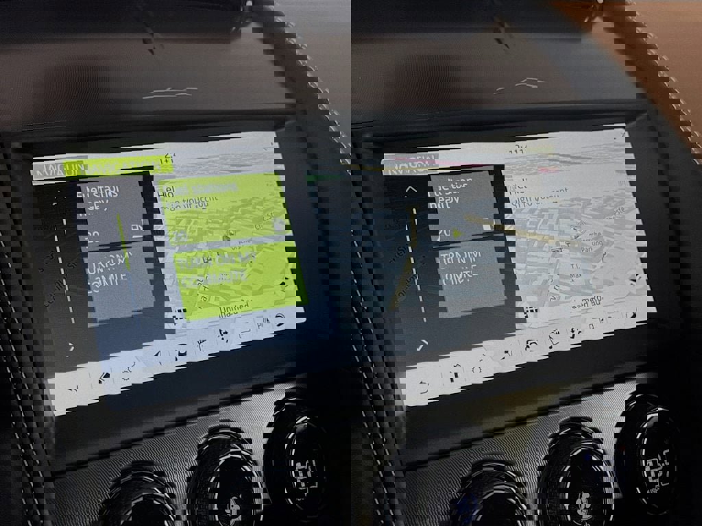 New 2024 Jaguar F-TYPE R image 18