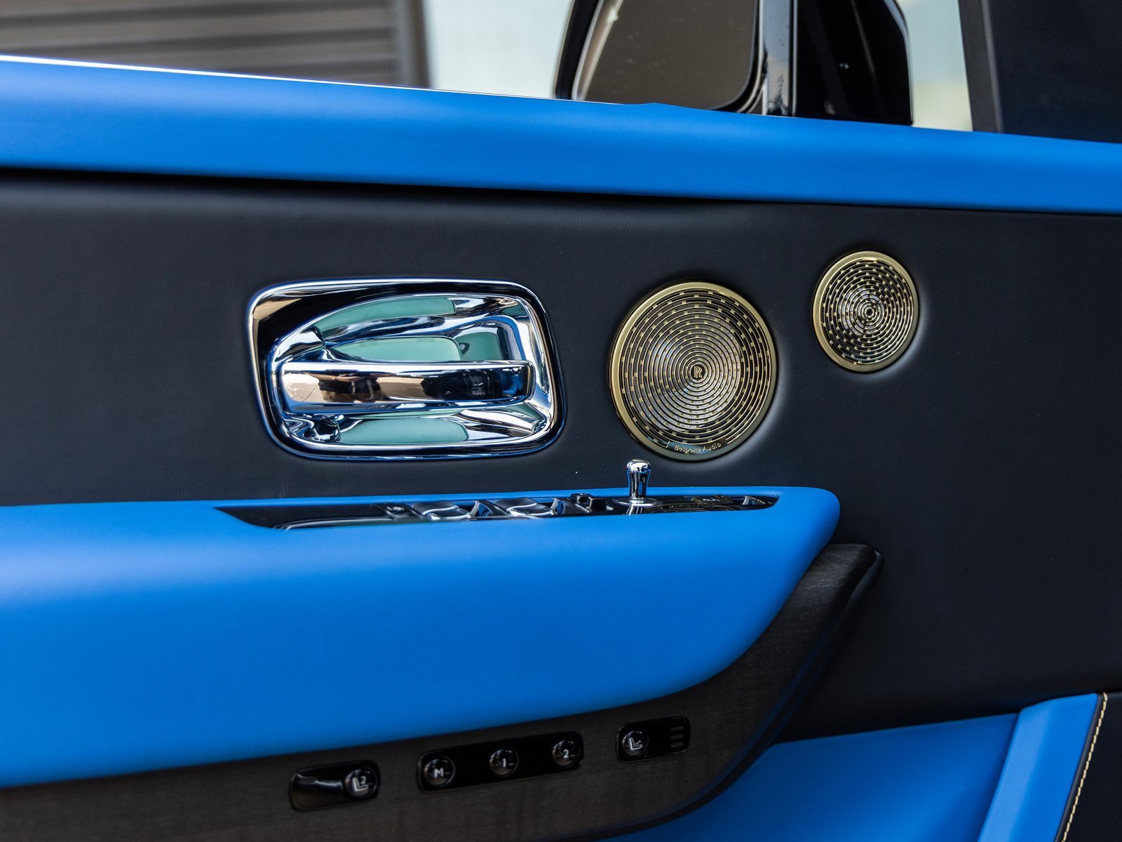 New 2026 Rolls-Royce Cullinan image 24