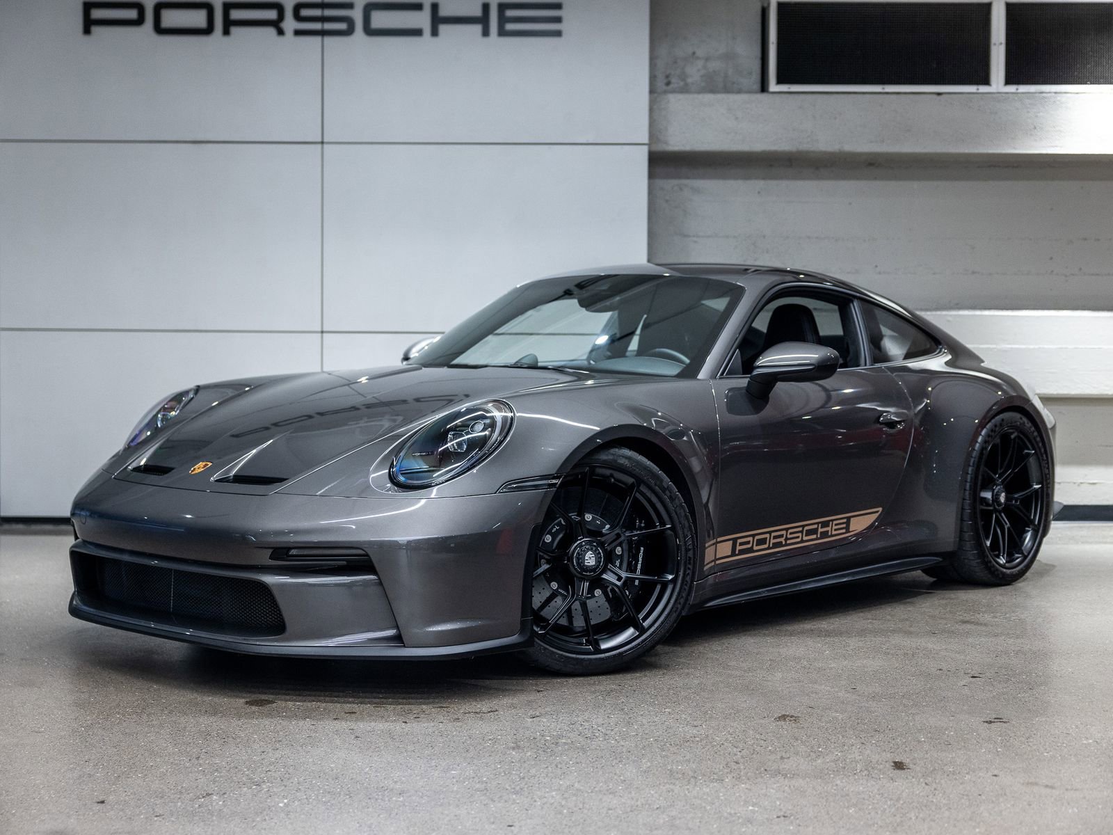 Certified 2023 Porsche 911 GT3 RWD image 1