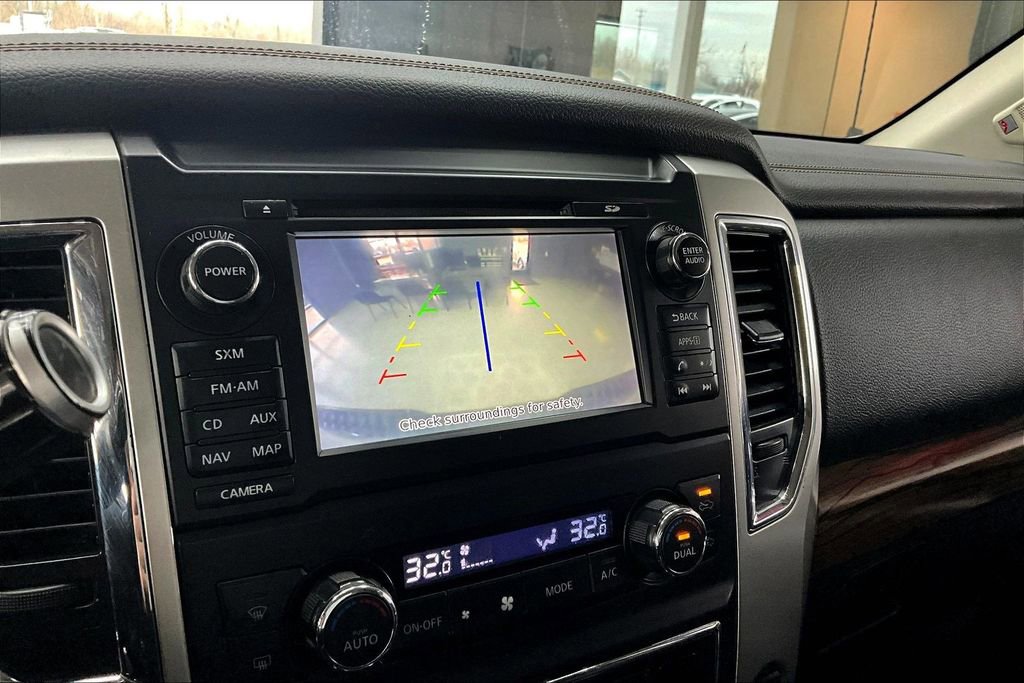 Used 2016 Nissan Titan PRO-4X AWD/4WD image 11