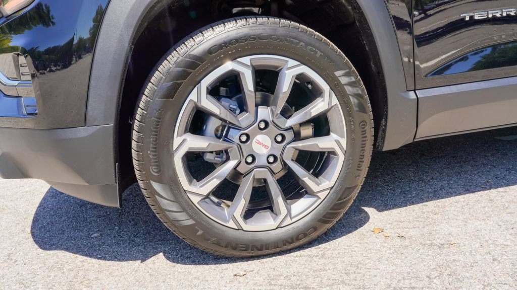 New 2026 GMC Terrain Elevation w/ Elevation Premium Package AWD/4WD image 7