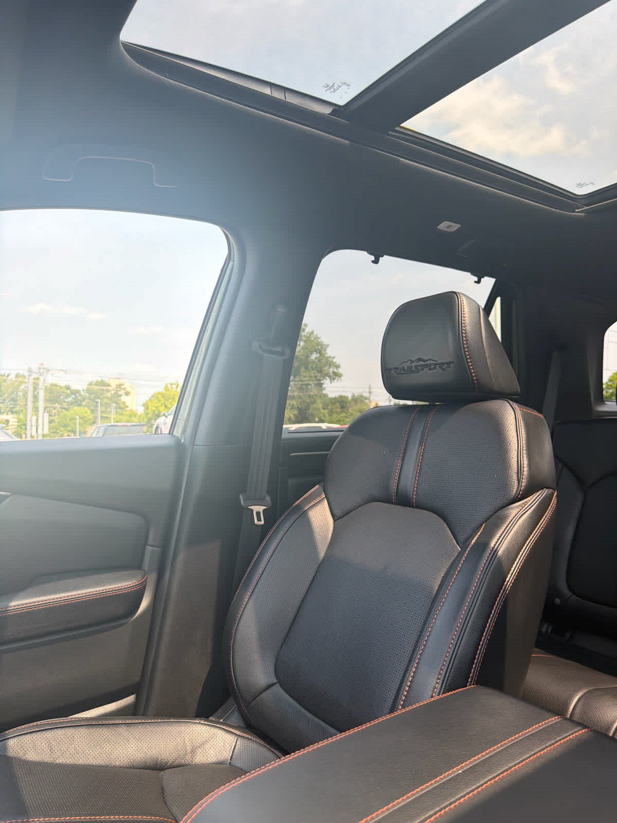 Used 2026 Honda Passport TrailSport Elite image 2