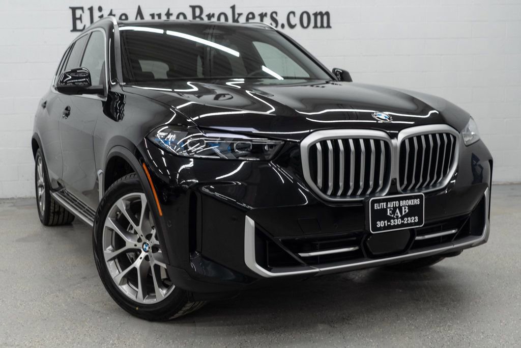 Used 2024 BMW X5 xDrive40i w/ Premium Package image 66