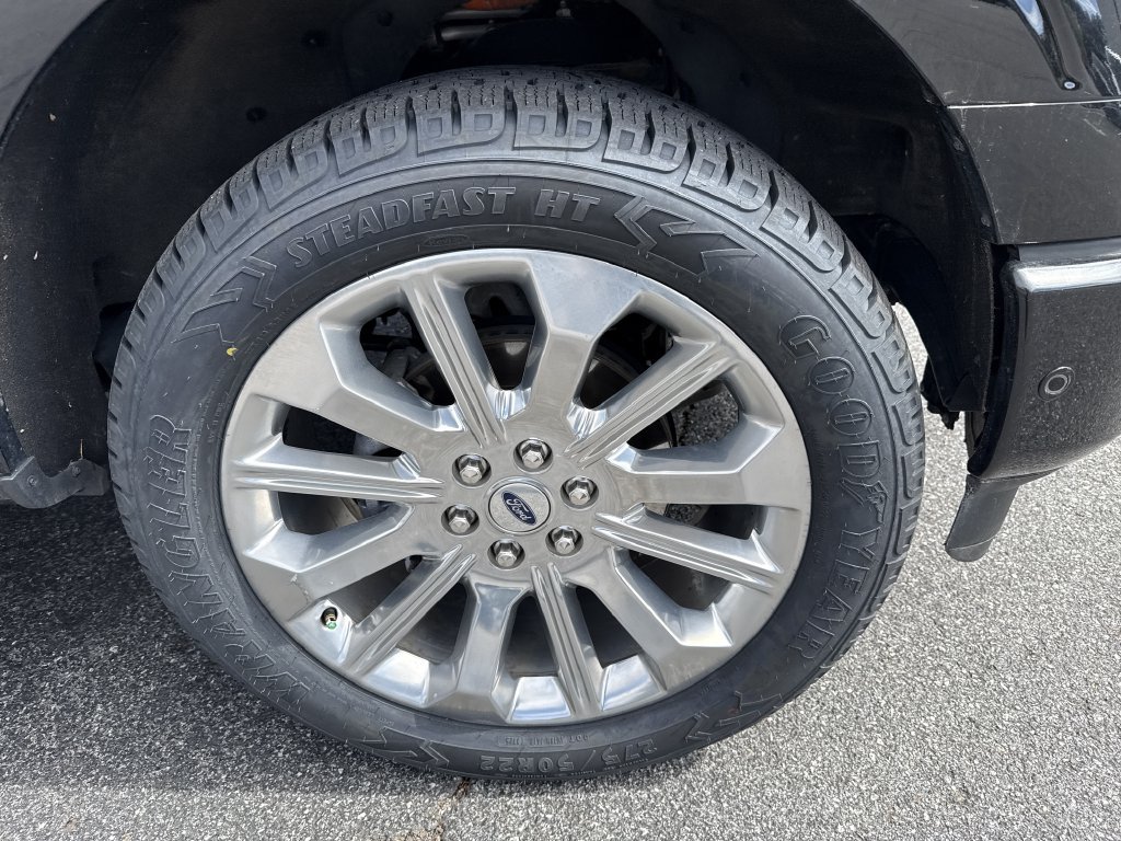Used 2022 Ford F150 Limited AWD/4WD image 12