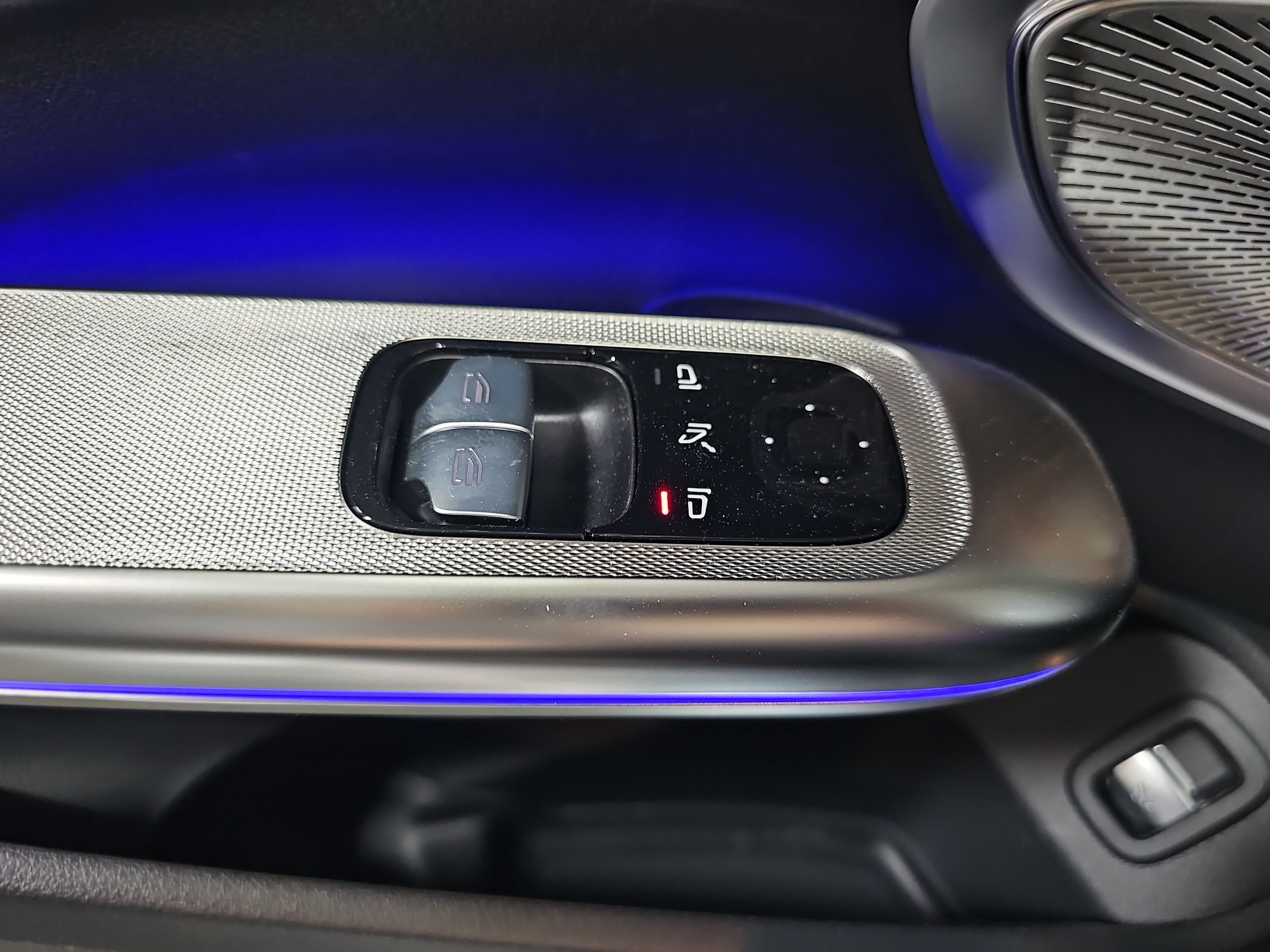 New 2026 Mercedes-Benz CLE 300 4MATIC Coupe image 29