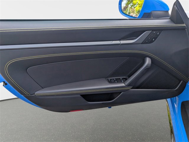 Used 2023 Porsche 911 Carrera image 12