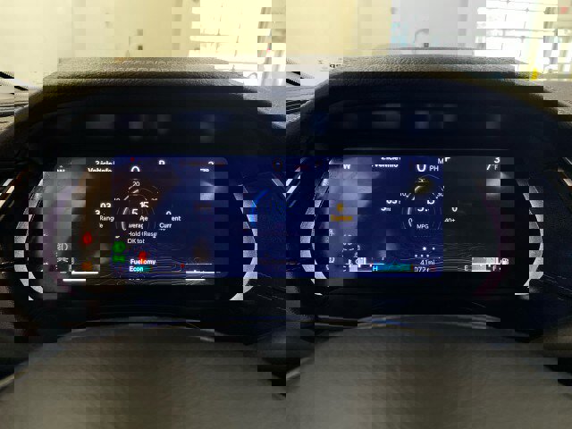 Used 2023 Jeep Grand Cherokee L Limited w/ Black Appearance Package image 23