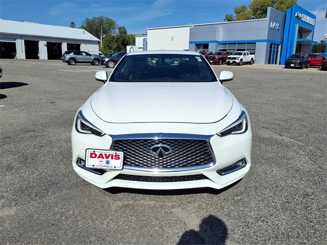 Used 2017 INFINITI Q60 w/ Premium Package image 9