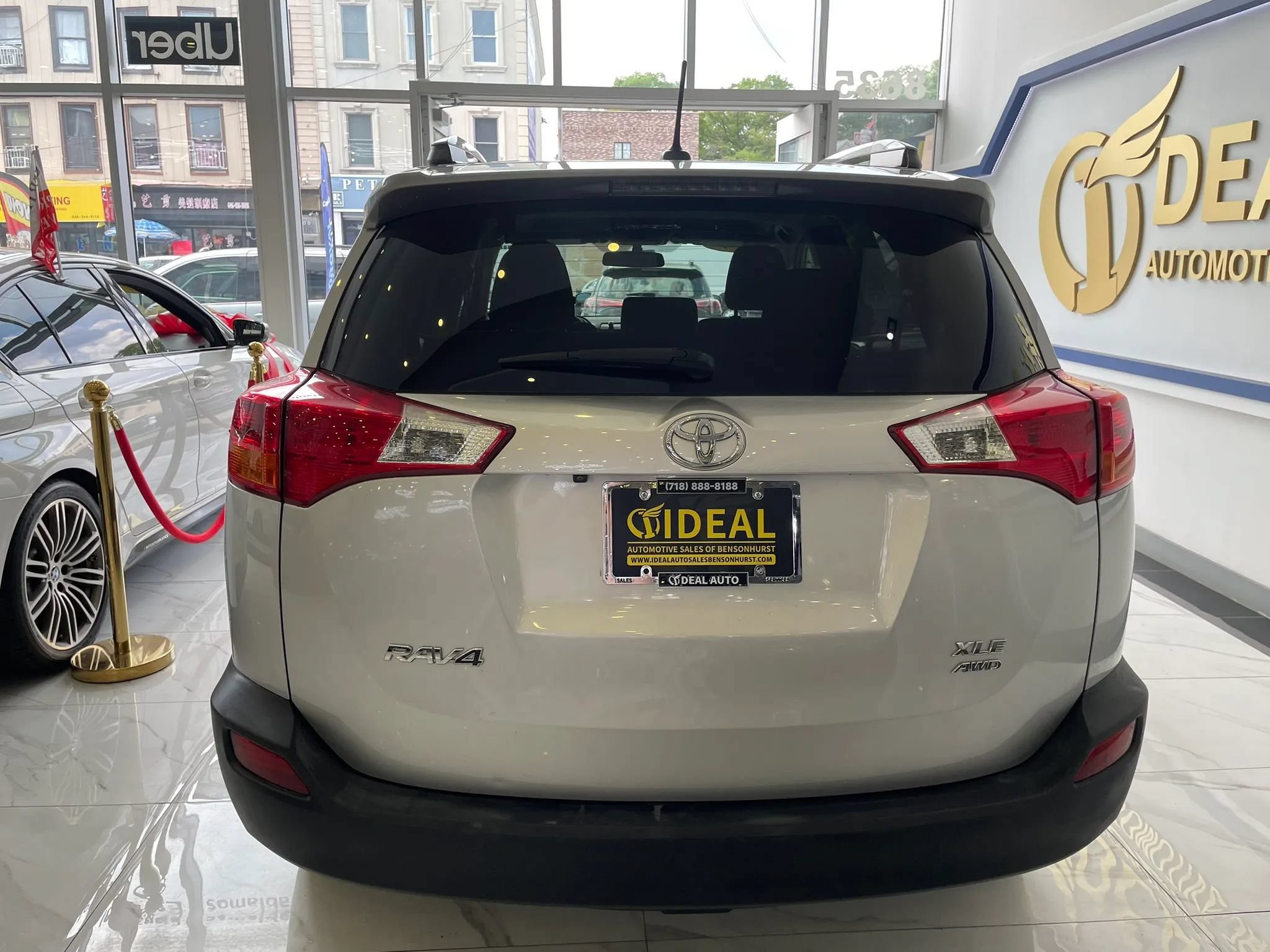 Used 2014 Toyota RAV4 XLE AWD/4WD image 5