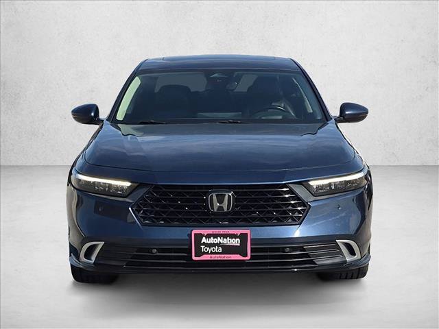 Used 2023 Honda Accord Touring image 2