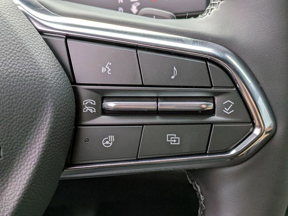 New 2026 Chevrolet Equinox ACTIV w/ Convenience Package III image 19