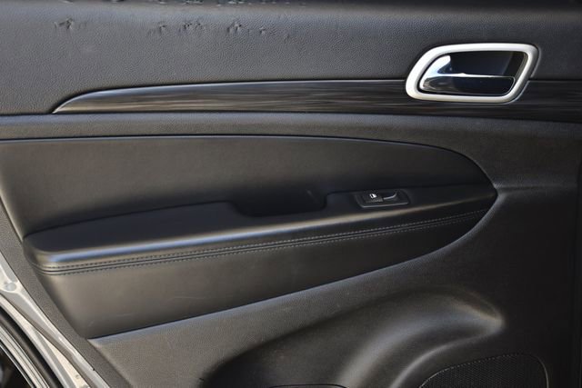 Used 2021 Jeep Grand Cherokee Laredo X RWD image 23