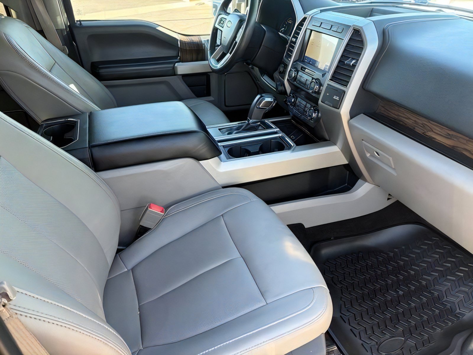 Used 2020 Ford F150 Lariat AWD/4WD image 12