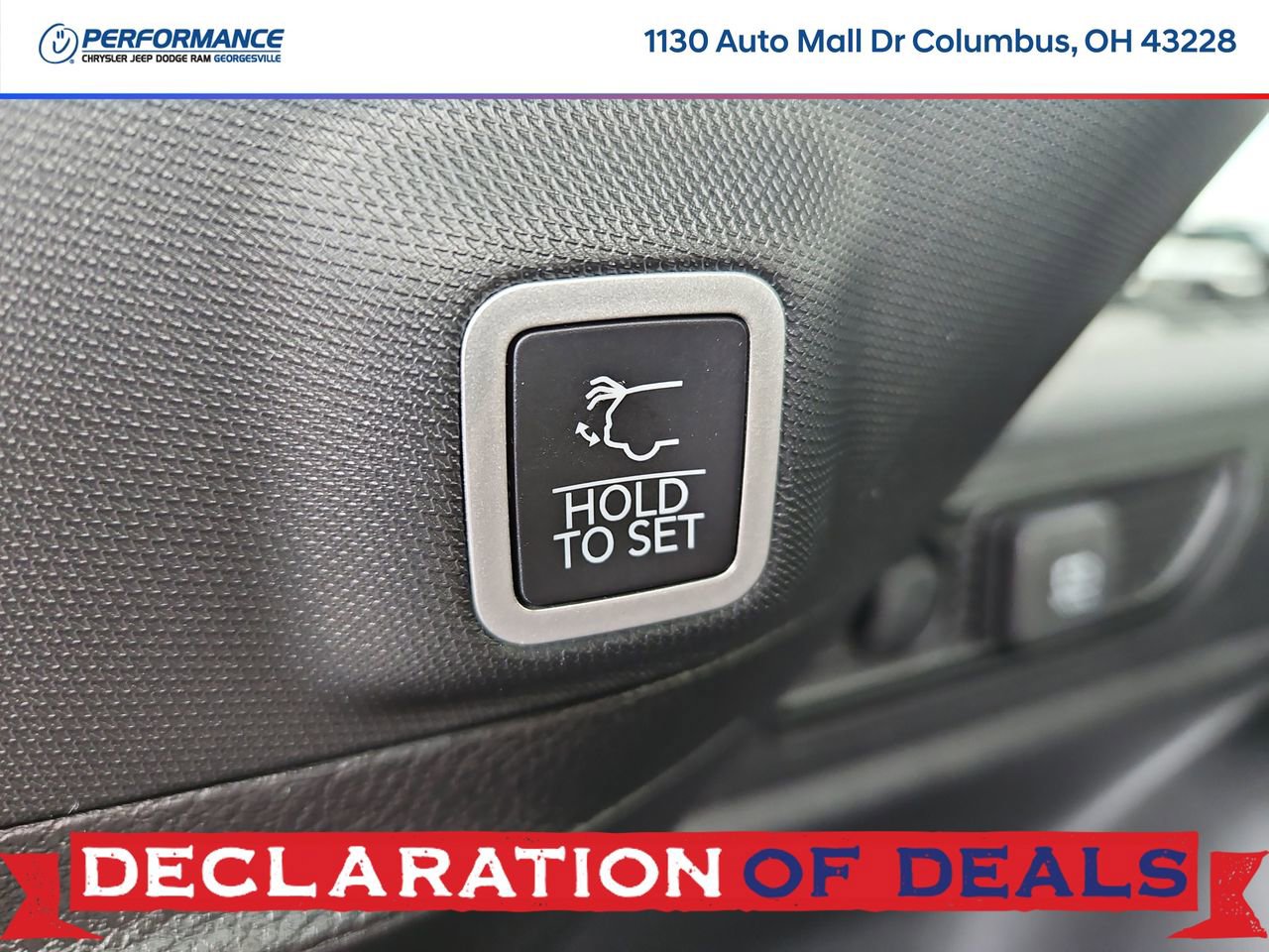 New 2026 Jeep Grand Cherokee Laredo image 12