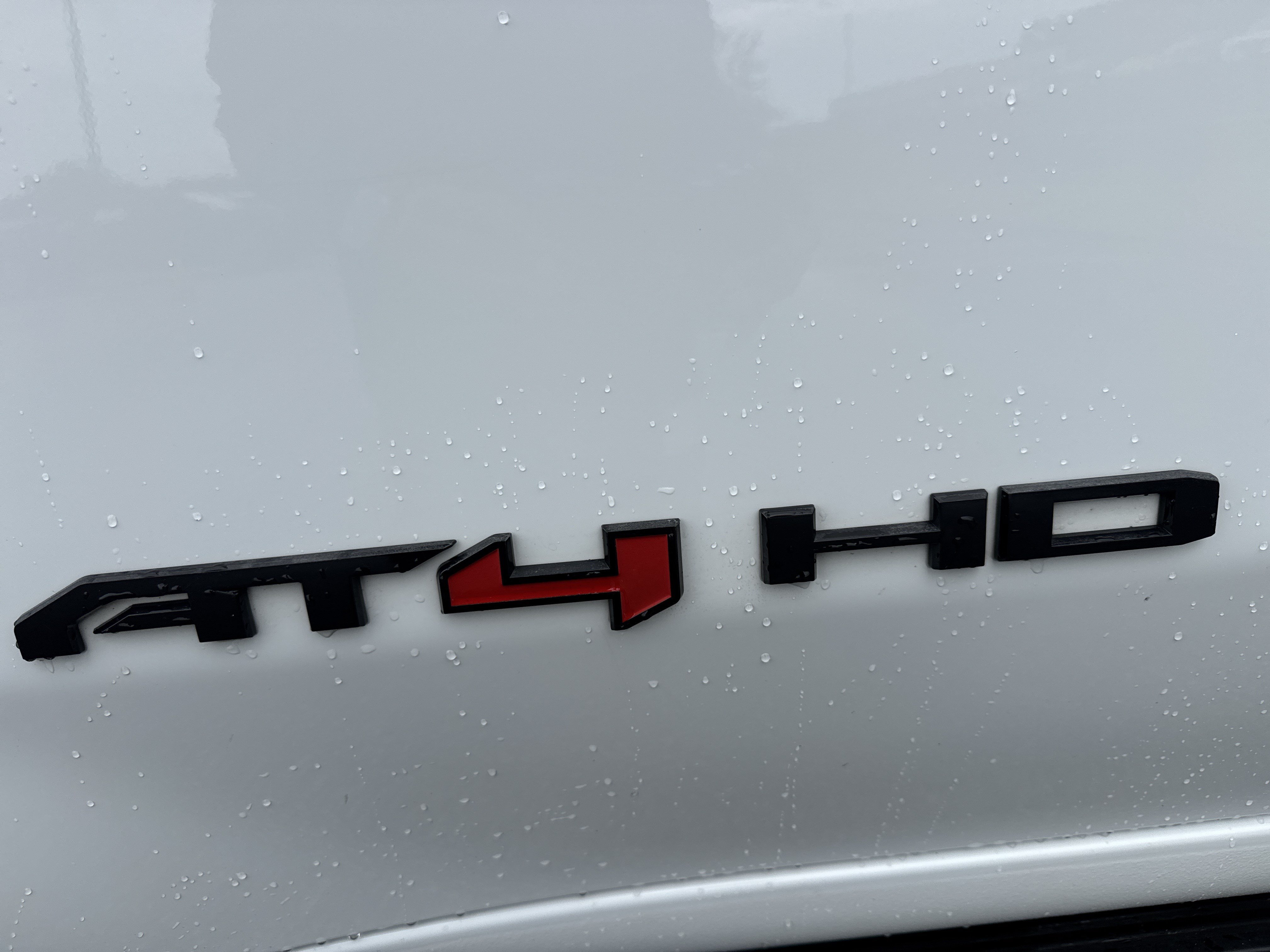 Used 2024 GMC Sierra 2500 AT4 w/ AT4 Premium Plus Package AWD/4WD image 39
