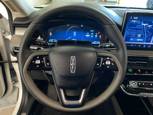 Used 2023 Lincoln Corsair AWD w/ Equipment Group 102A image 17