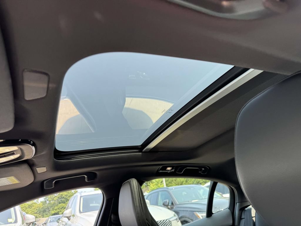 Certified 2023 Volvo S60 B5 Plus w/ Climate Package FWD image 18