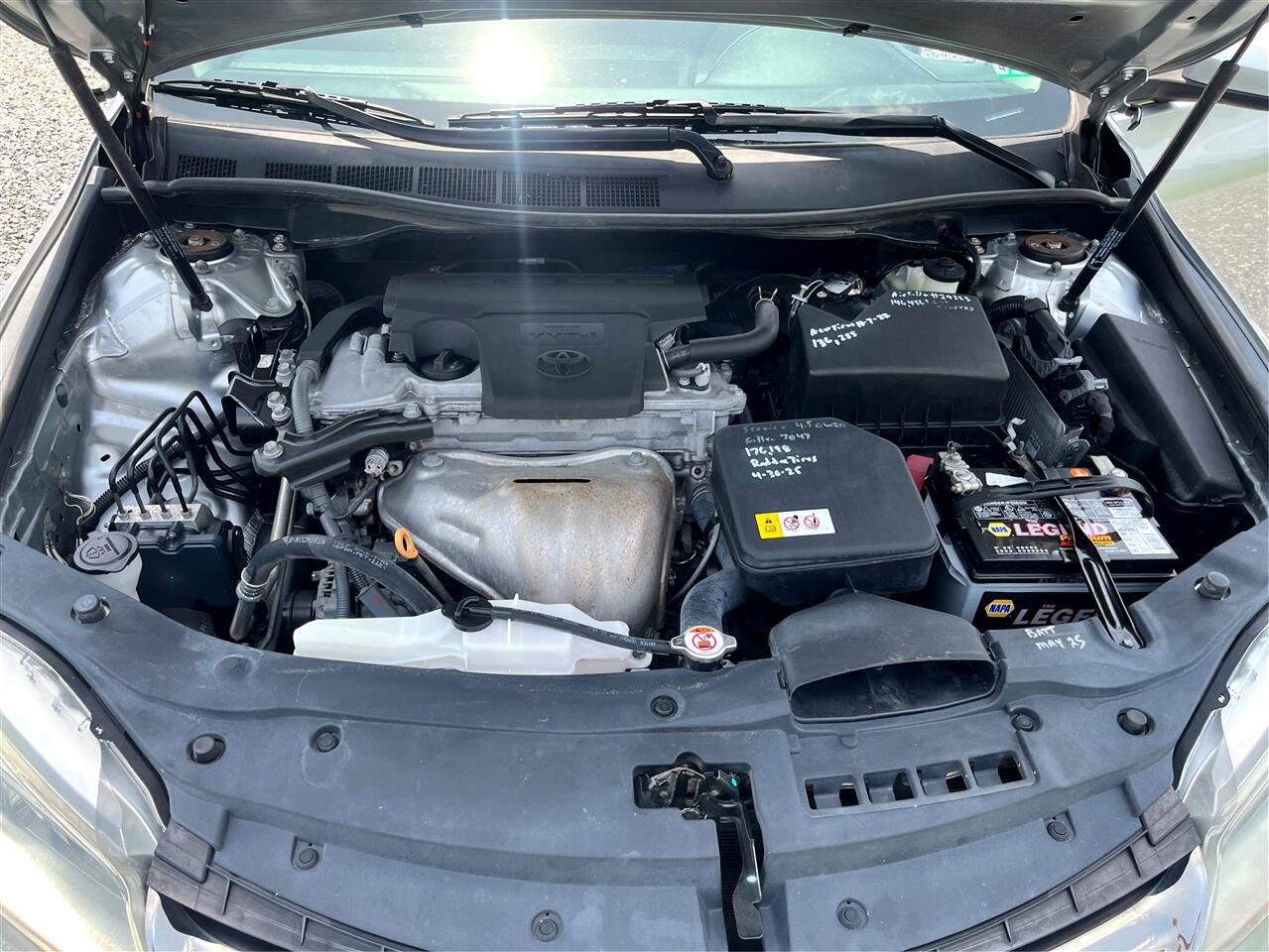 Used 2017 Toyota Camry SE image 11