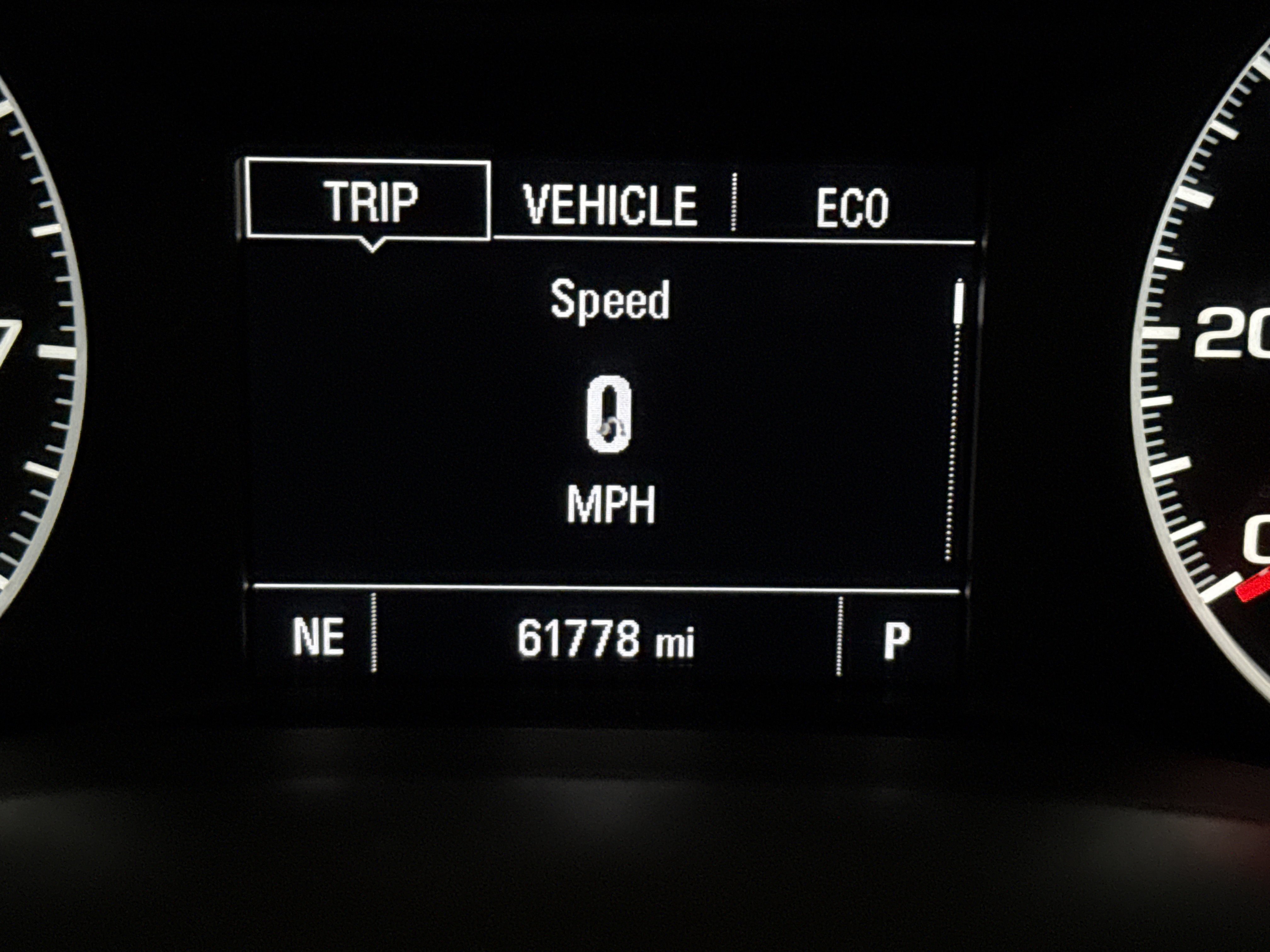 Used 2018 GMC Acadia SLE AWD/4WD image 17