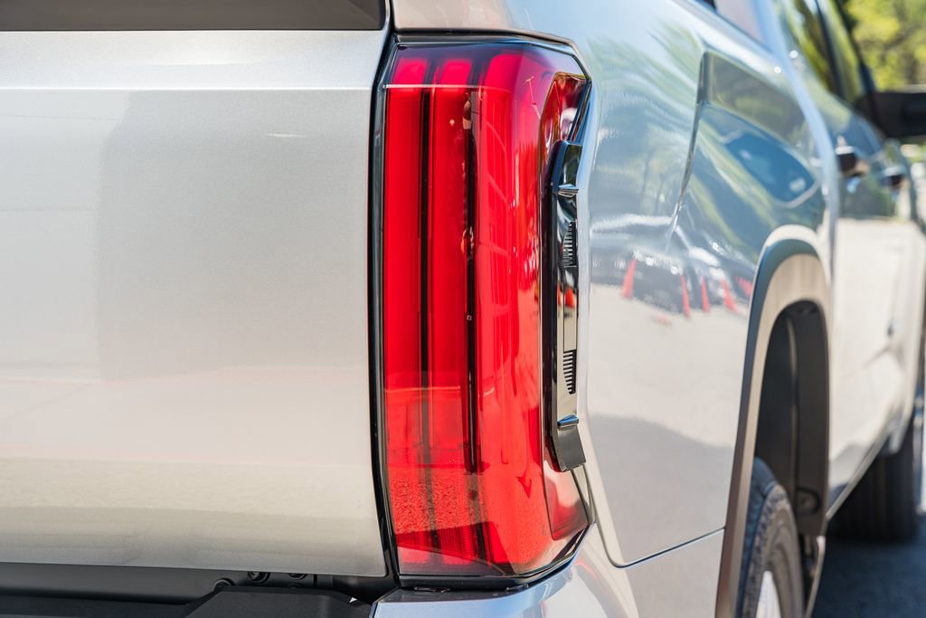 New 2026 Toyota Tundra SR5 image 7