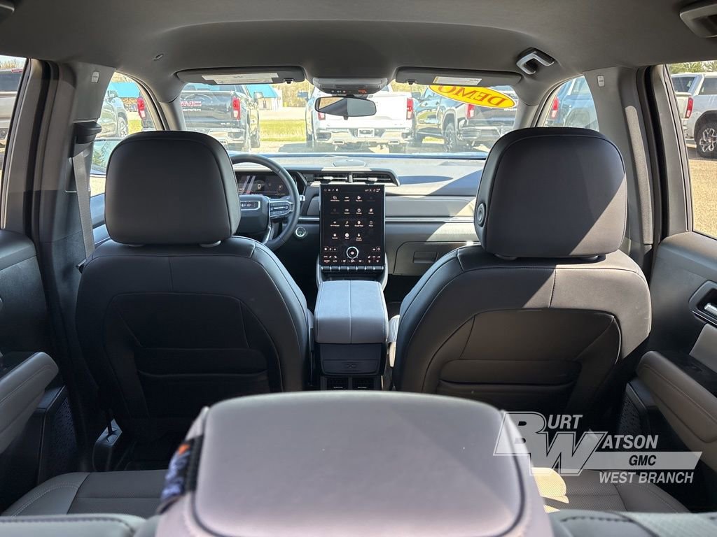 Used 2026 GMC Terrain Elevation w/ Elevation Premium Package AWD/4WD image 17